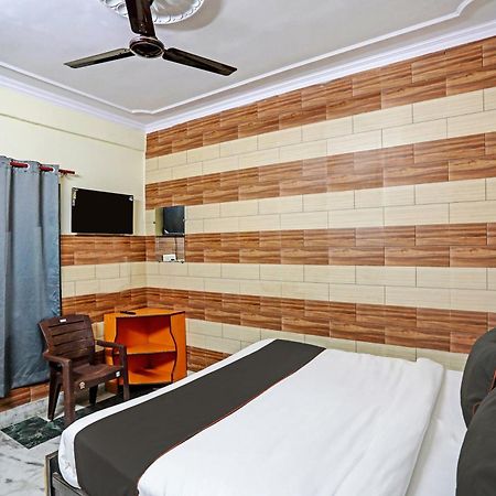 Hotel O Metro || 加济阿巴德 外观 照片