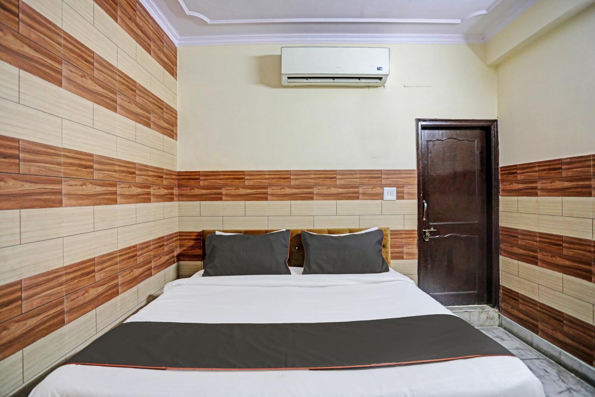 Hotel O Metro || 加济阿巴德 外观 照片